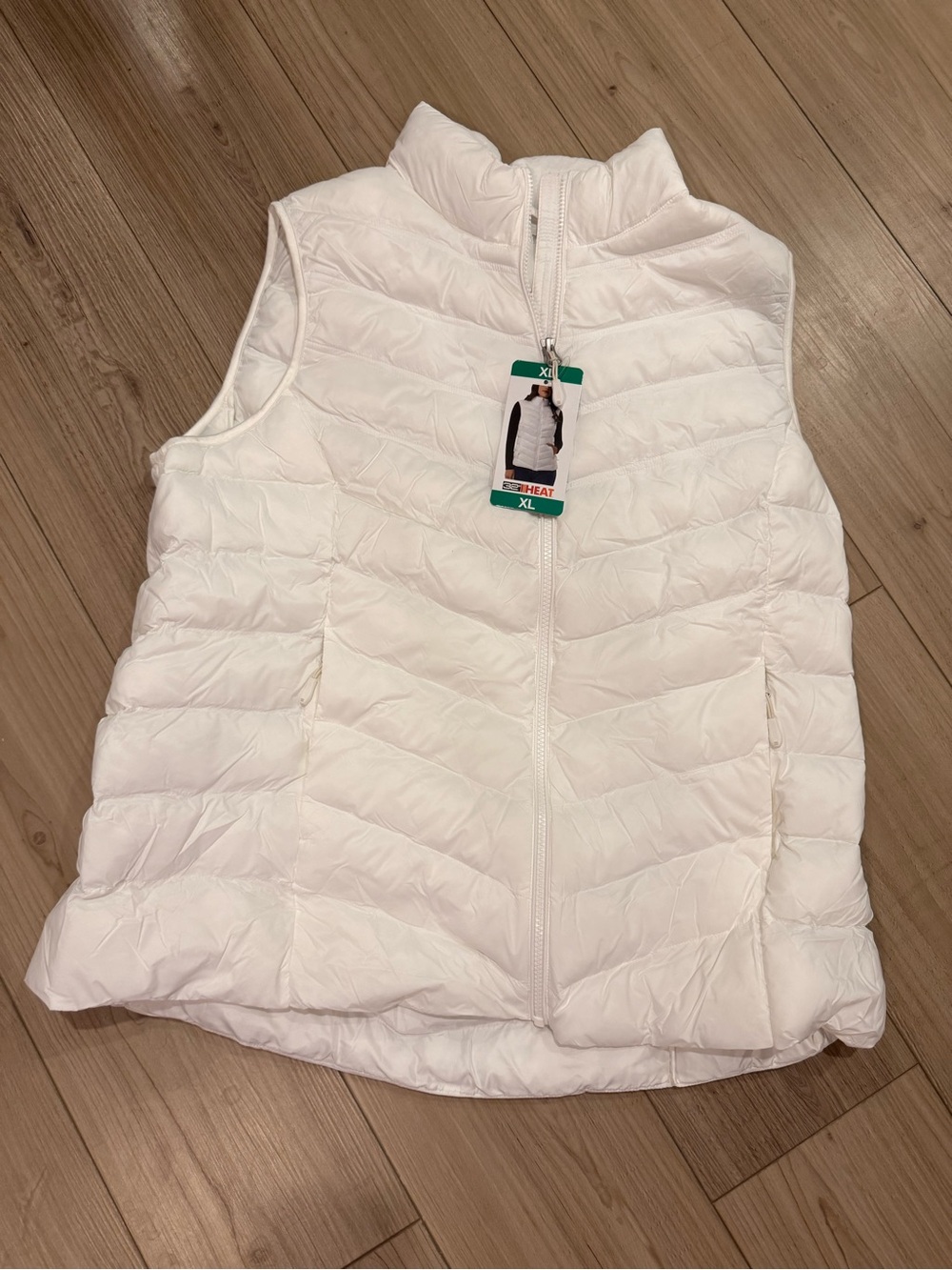 32* Heat Women’s XL White Packable Puffer Vest